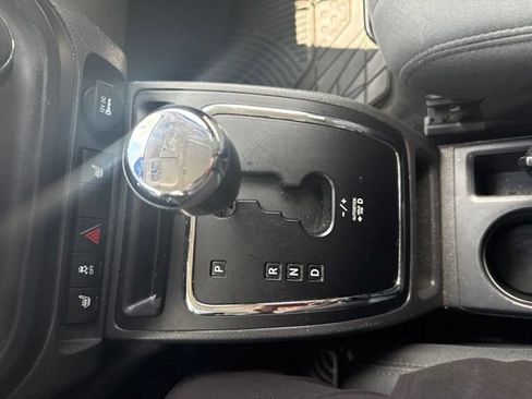 Used 2012 Jeep Compass Latitude w/ Sun/Sound Group FWD image 23