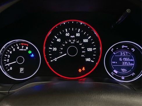 Used 2018 Honda HR-V LX image 20