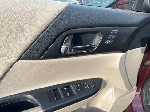 Used 2014 Honda Accord EX-L image 16
