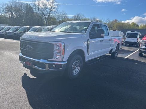 New 2026 Ford F250 XL RWD image 3