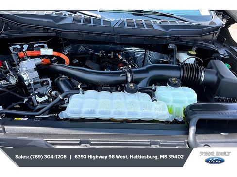 Certified 2024 Ford F150 Lariat AWD/4WD image 8
