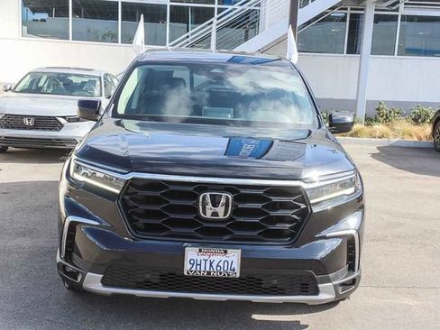 Used 2023 Honda Pilot EX-L image 2