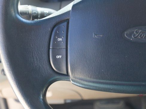 Used 2001 Ford F150 XLT AWD/4WD image 18