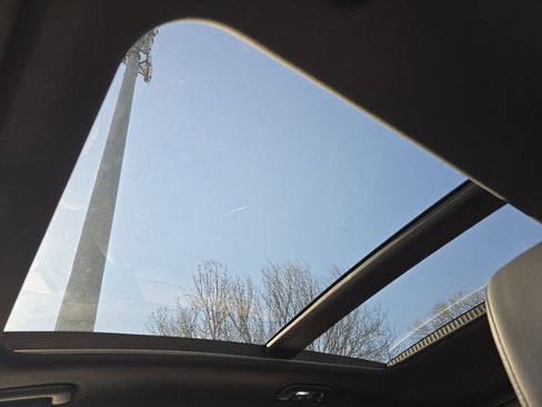 Used 2025 Kia Sportage X-Line Prestige image 3