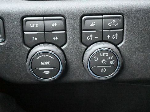 New 2026 Chevrolet Silverado 2500 LT w/ All Star Edition image 33