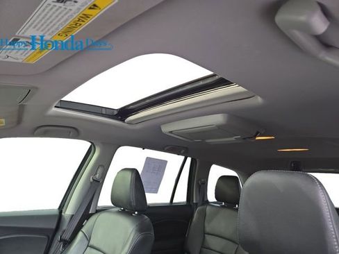 Used 2022 Honda Pilot Touring image 15