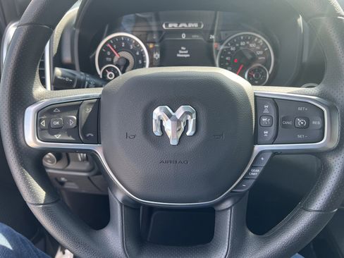 New 2026 RAM 1500 Express AWD/4WD image 15