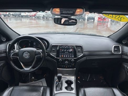 Used 2022 Jeep Grand Cherokee Limited image 20