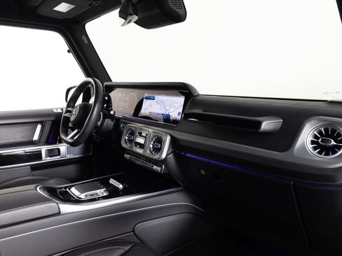 Used 2025 Mercedes-Benz G 550 w/ Exclusive Interior Package image 25