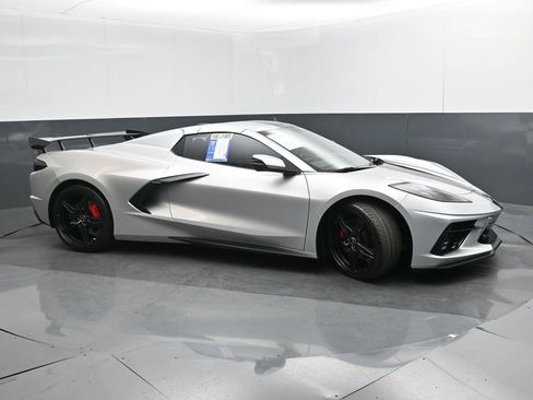 Used 2020 Chevrolet Corvette Stingray Convertible w/ 1LT RWD image 29