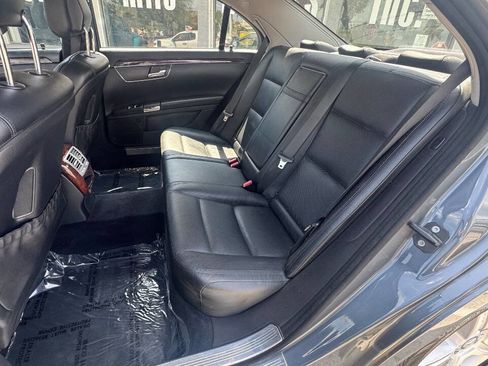 Used 2011 Mercedes-Benz S 550 4MATIC image 10
