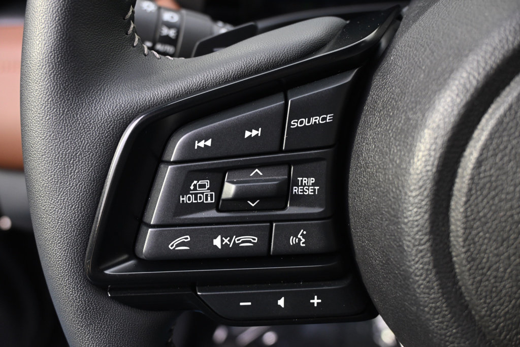 Used 2026 Subaru Outback Touring XT AWD/4WD image 35