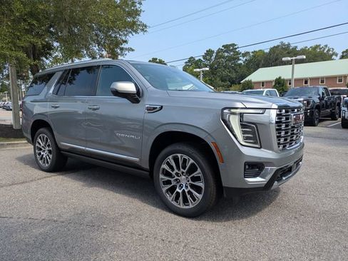 New 2026 GMC Yukon Denali w/ Denali Reserve Package RWD image 2