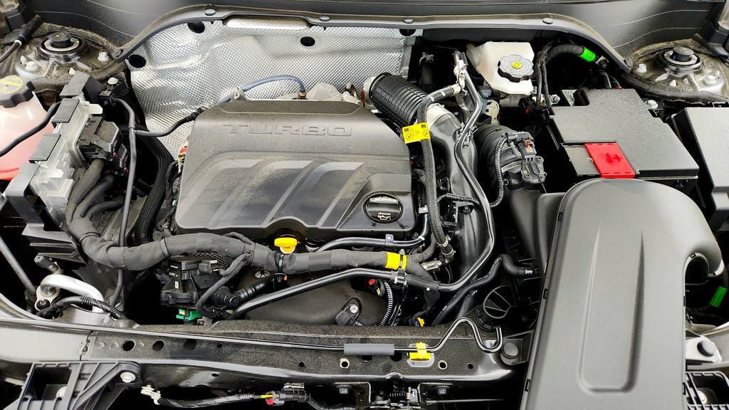 Used 2025 Buick Envista Sport Touring w/ Convenience I Package FWD image 27
