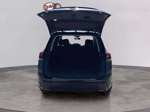 Used 2024 Nissan Rogue SV w/ SV Premium Package FWD image 19
