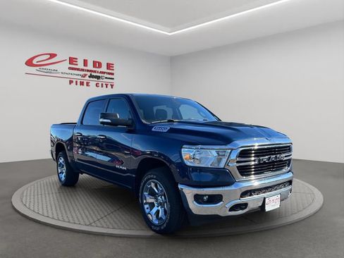 Used 2020 RAM 1500 Big Horn AWD/4WD image 12