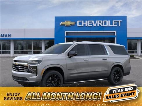 New 2026 Chevrolet Suburban Premier image 2