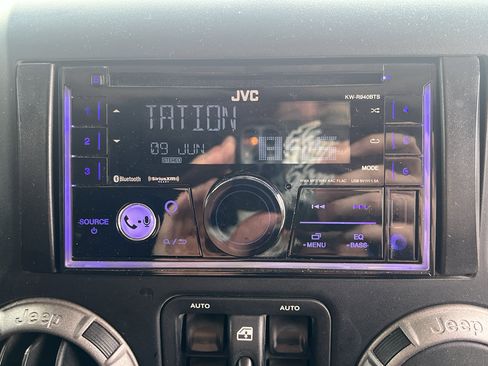Used 2011 Jeep Wrangler Unlimited Sport AWD/4WD image 12