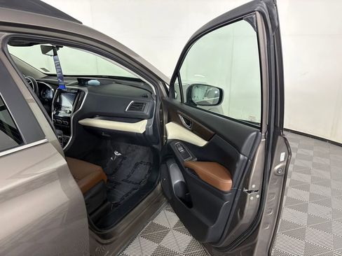 Used 2022 Subaru Ascent Touring AWD/4WD image 37