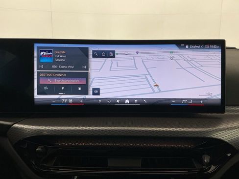 Certified 2025 BMW 330i 330i w/ M Sport Package image 11