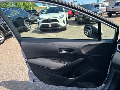 New 2026 Toyota Corolla SE w/ Carpet Mat Package (TMS) FWD image 31