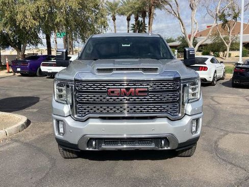 Used 2020 GMC Sierra 2500 Denali w/ Denali Ultimate Package image 3