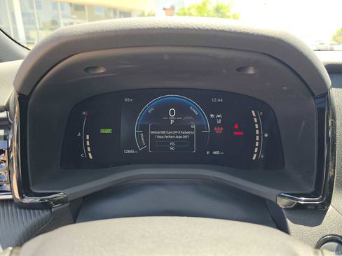 Certified 2025 Toyota Camry SE FWD image 25