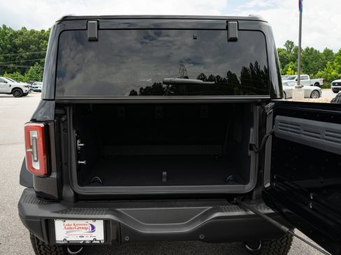 New 2026 Ford Bronco Badlands AWD/4WD image 9