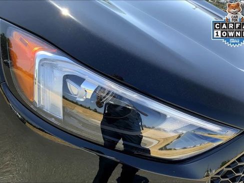 Used 2022 Ford Edge ST image 27
