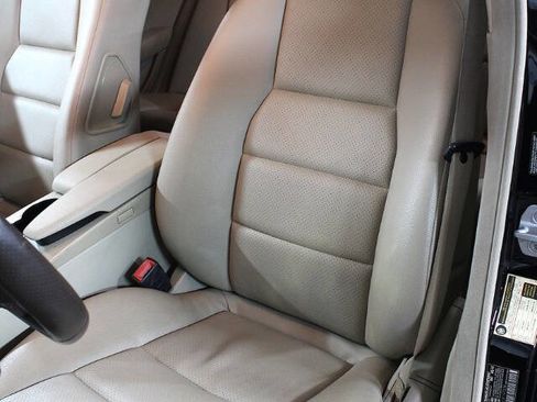 Used 2012 Mercedes-Benz C 250 Sedan w/ Premium 1 Pkg image 8