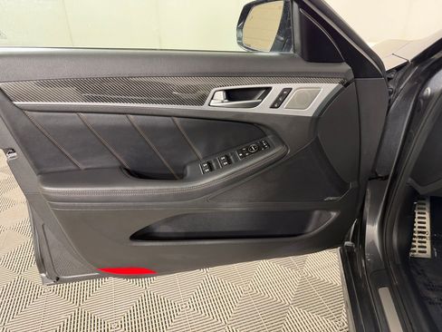 Used 2018 Genesis G80 3.3T Sport image 13