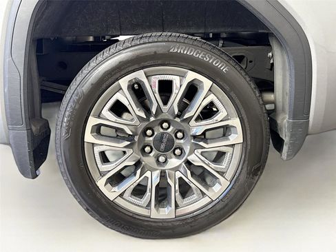 Used 2023 GMC Sierra 1500 Denali Ultimate AWD/4WD image 30
