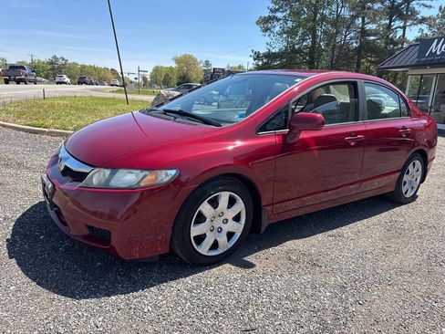 Used 2011 Honda Civic LX image 2