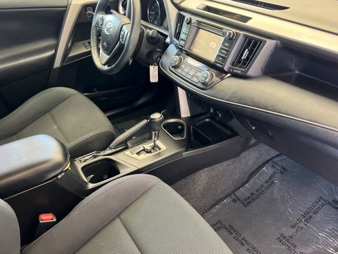 Certified 2016 Toyota RAV4 XLE AWD/4WD image 16