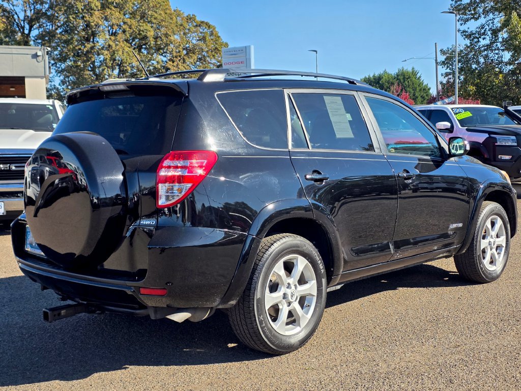 Used 2011 Toyota RAV4 Limited w/ Limited Extra Value Pkg AWD/4WD image 32