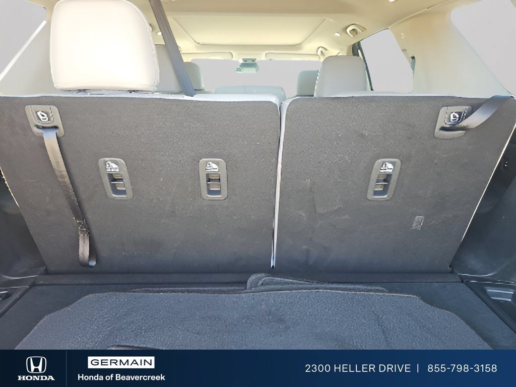 Used 2025 Honda Pilot Elite image 10