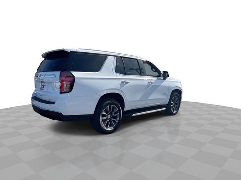 Used 2023 Chevrolet Tahoe LT w/ Luxury Package image 9