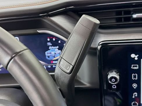 Used 2024 GMC Sierra 2500 AT4 w/ AT4 Premium Plus Package image 18