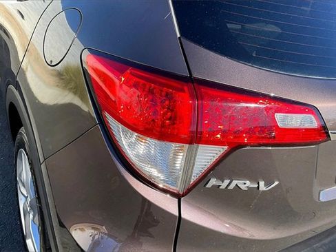 Used 2019 Honda HR-V EX image 28