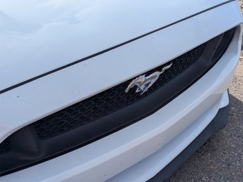 Used 2017 Ford Mustang GT Premium w/ GT Performance Package image 4