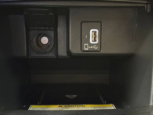 Used 2018 Honda Accord Touring image 41