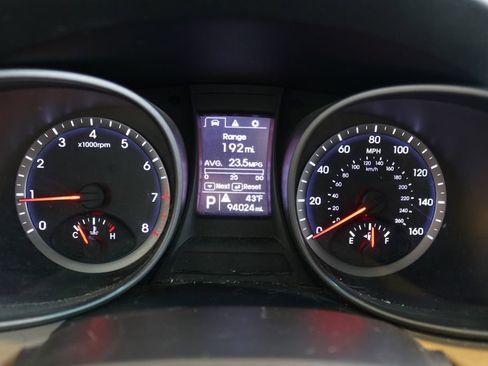 Used 2016 Hyundai Santa Fe Sport image 17