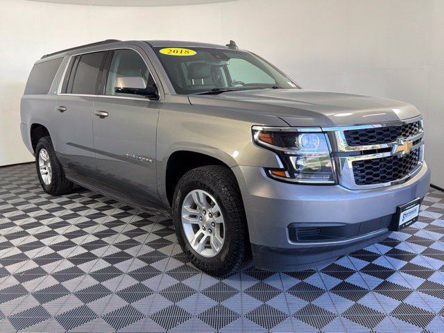 Used 2018 Chevrolet Suburban LT AWD/4WD image 38