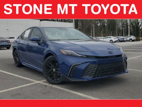 New 2026 Toyota Camry SE image 1