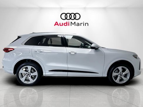 Certified 2025 Audi Q5 Premium Plus w/ Premium Plus image 6