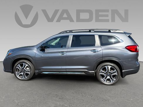 Used 2025 Subaru Ascent Touring w/ Popular Package #1 AWD/4WD image 8