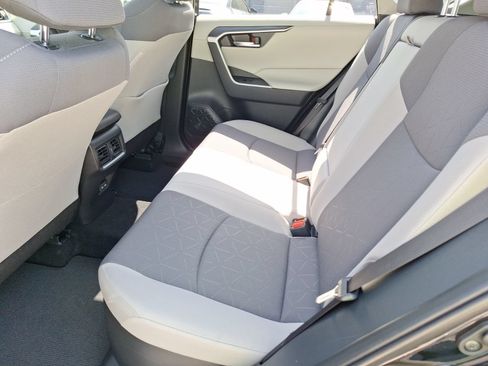 Used 2025 Toyota RAV4 XLE w/ Convenience Package AWD/4WD image 30
