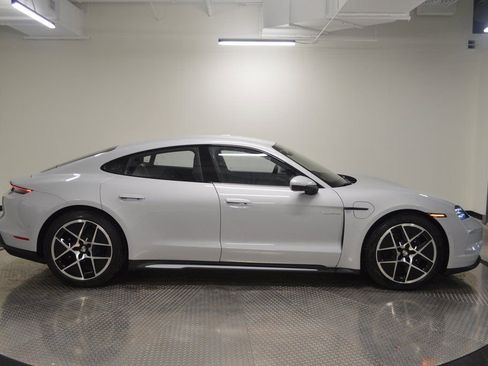 Used 2025 Porsche Taycan RWD image 8