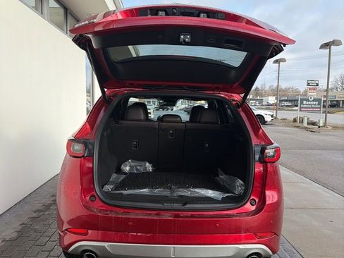 New 2025 MAZDA CX-5 Signature image 8