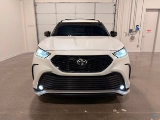 Used 2021 Toyota Highlander XSE FWD video 2